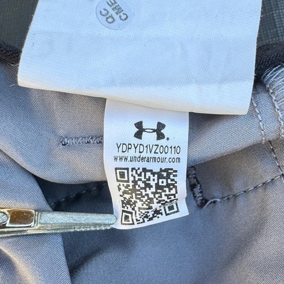 Under Armour Men's Heat Gear Golf Shorts in Black - 1309551 (Size 40) - Picture 12 of 13